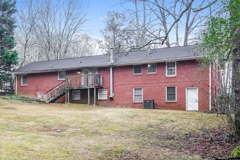 2,630/Mo, 6166 Queens Rd Douglasville, GA 30135 Rear View 2