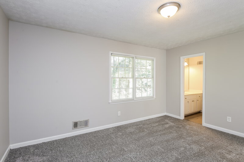 1,940/Mo, 4019 Burnside Lane Lilburn, GA 30047 Main Bedroom View