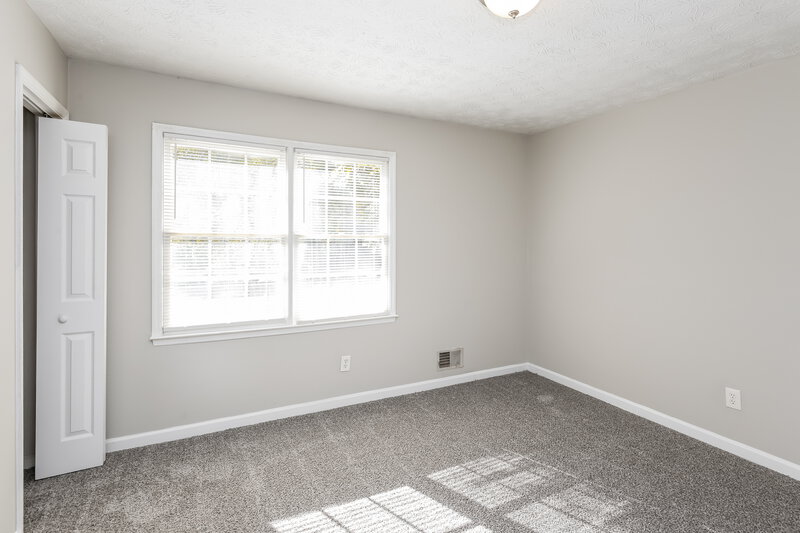 1,940/Mo, 4019 Burnside Lane Lilburn, GA 30047 Bedroom View