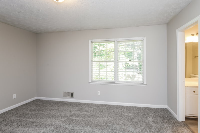 1,940/Mo, 4019 Burnside Lane Lilburn, GA 30047 Bedroom View 2
