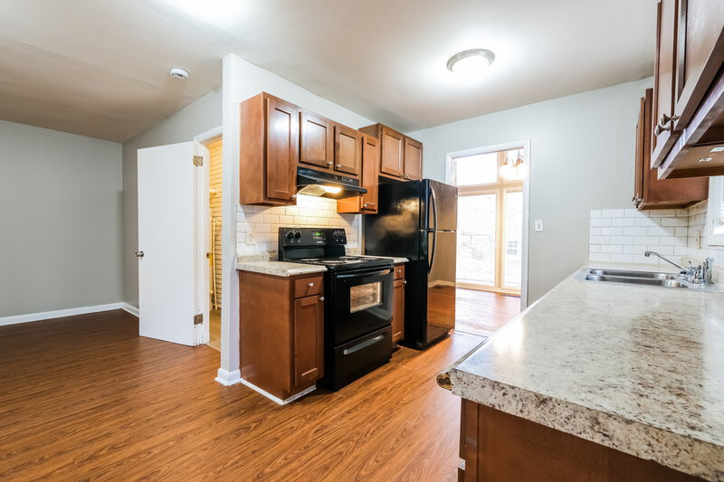 1,850/Mo, 2076 Cherrybrook Drive Decatur, GA 30032 Misc View 6