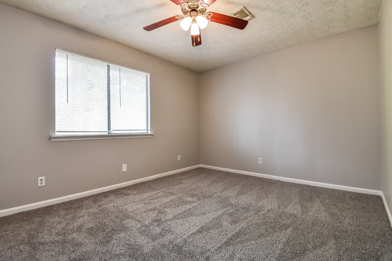 2,140/Mo, 115 Doubletrace Lane Peachtree City, GA 30269 Main Bedroom View