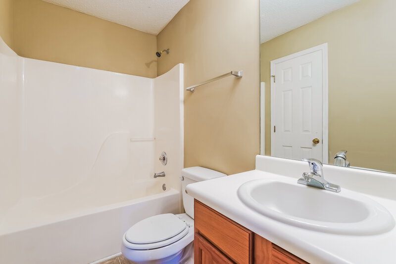 1,675/Mo, 6792 Mahonia Place Lithonia, GA 30038 Bathroom View