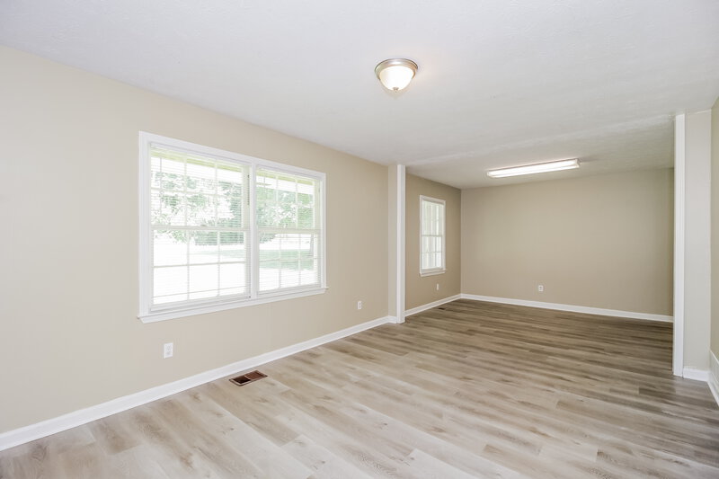 2,470/Mo, 375 North Hickory Lane Douglasville, GA 30134 Misc View 2