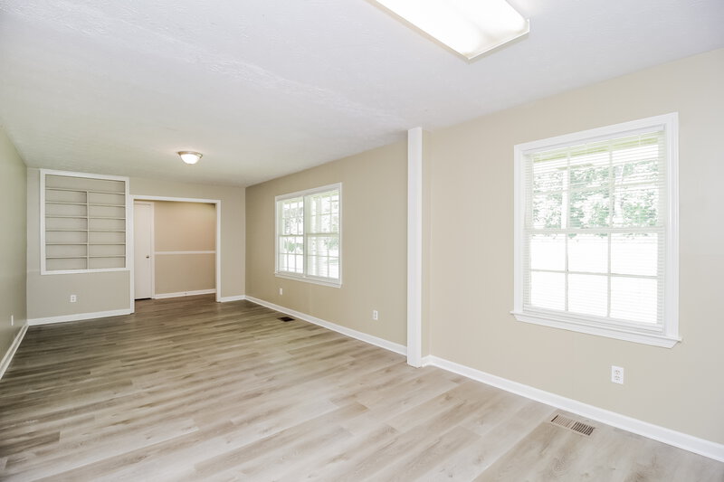 2,470/Mo, 375 North Hickory Lane Douglasville, GA 30134 Misc View 3