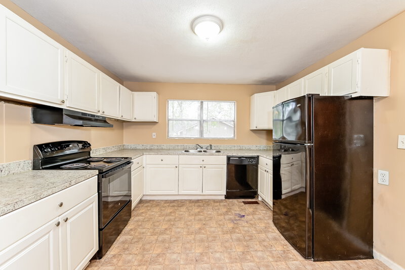 1,575/Mo, 2793 Starr Road Morrow, GA 30260 Kitchen View