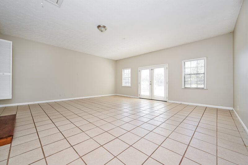 1,765/Mo, 30 Meadows Court McDonough, GA 30253 Family Room View
