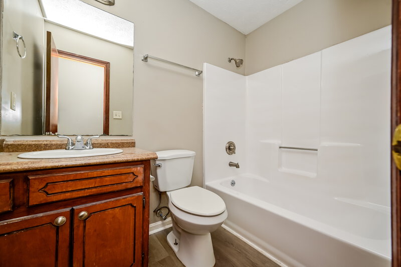 1,765/Mo, 30 Meadows Court McDonough, GA 30253 Bathroom View