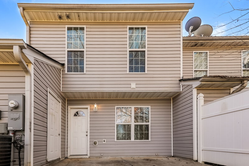 1,450/Mo, 1870 Grove Way Hampton, GA 30228 Rear View