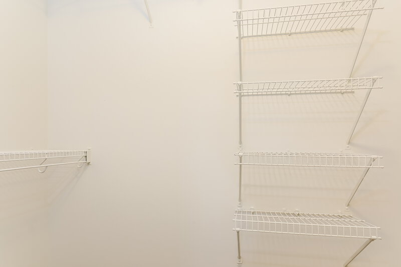 1,535/Mo, 960 Maple Leaf Ridge Jonesboro, GA 30238 Walk In Closet View