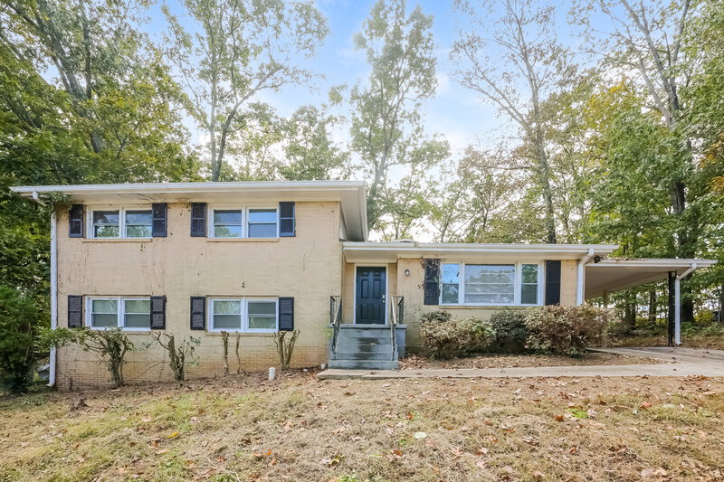 1,780/Mo, 2407 Oakridge Court Decatur, GA 30032 External View