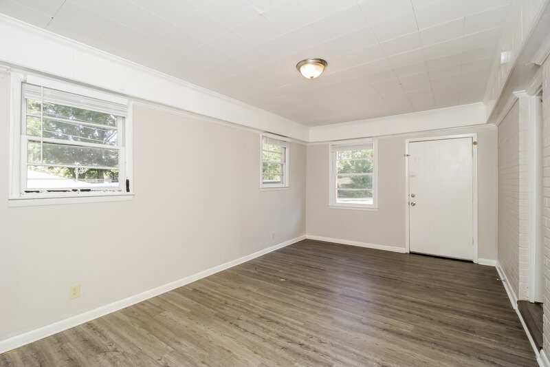 2,045/Mo, 2082 Warren Drive SW Austell, GA 30106 Family Room View