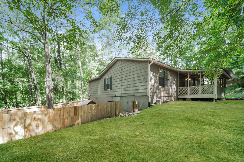 2,400/Mo, 7970 Norris Lake Road Snellville, GA 30039 Misc View 16