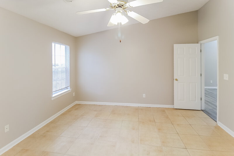 2,005/Mo, 152 Strawbridge Trace Lawrenceville, GA 30044 Main Bedroom View 2