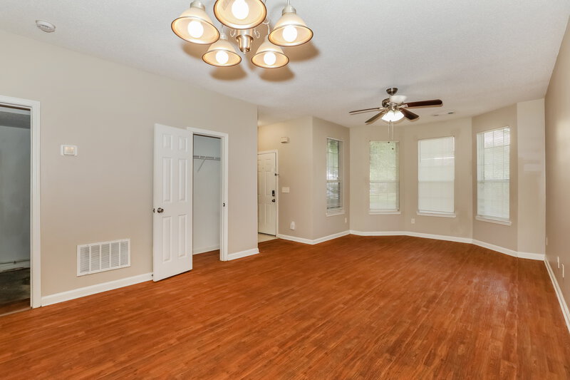 1,645/Mo, 2497 Brianna Drive Hampton, GA 30228 Living Room View 3