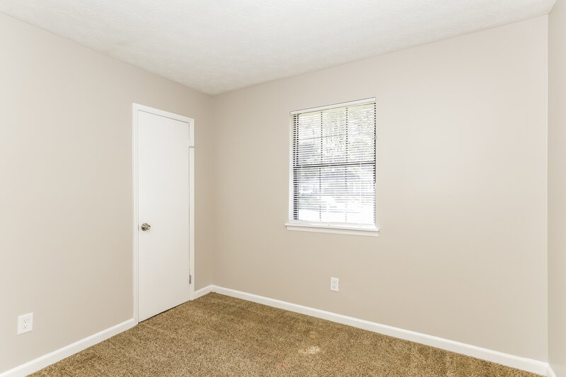 2,150/Mo, 5926 Dart Dr Lithonia, GA 30058 Bedroom View 2