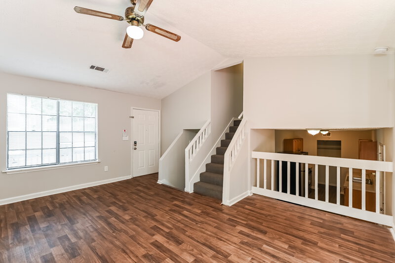 1,645/Mo, 806 Durham Crossing Stone Mountain, GA 30083 Living Room View 2
