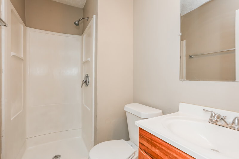 1,755/Mo, 806 Durham Crossing Stone Mountain, GA 30083 Bathroom View