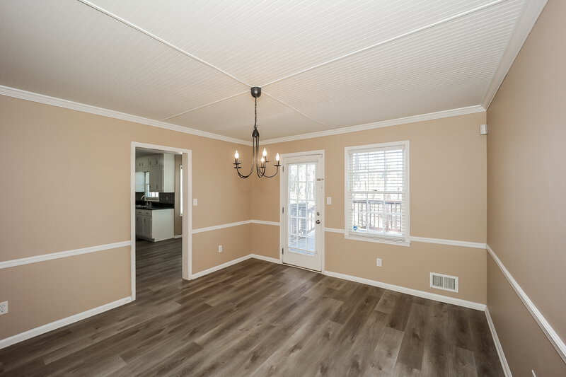 1,950/Mo, 430 Hillsdale Drive Fayetteville, GA 30214 Dining Room View