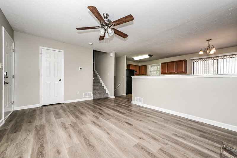 1,915/Mo, 3328 Tarragon Drive Decatur, GA 30034 Living Room View 2