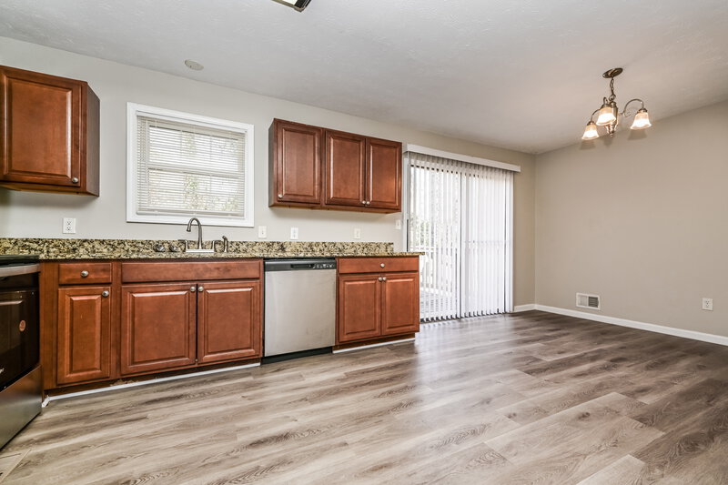 1,915/Mo, 3328 Tarragon Drive Decatur, GA 30034 Dining Room View 2