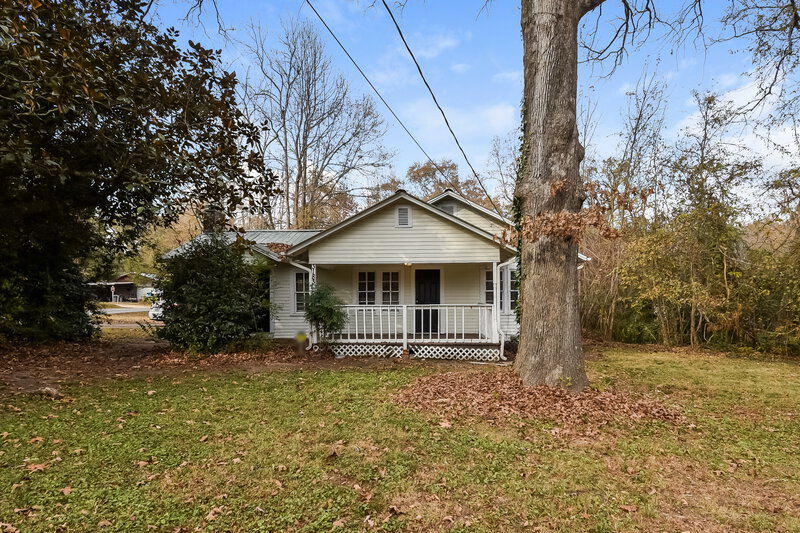 1,460/Mo, 3183 Peachtree Street Lithia Springs, GA 30122 External View
