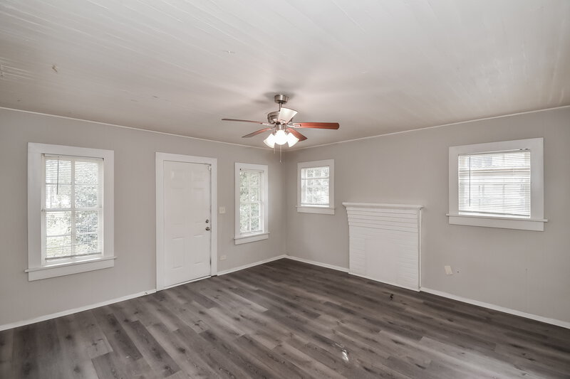1,460/Mo, 3183 Peachtree Street Lithia Springs, GA 30122 Main Bedroom View 2