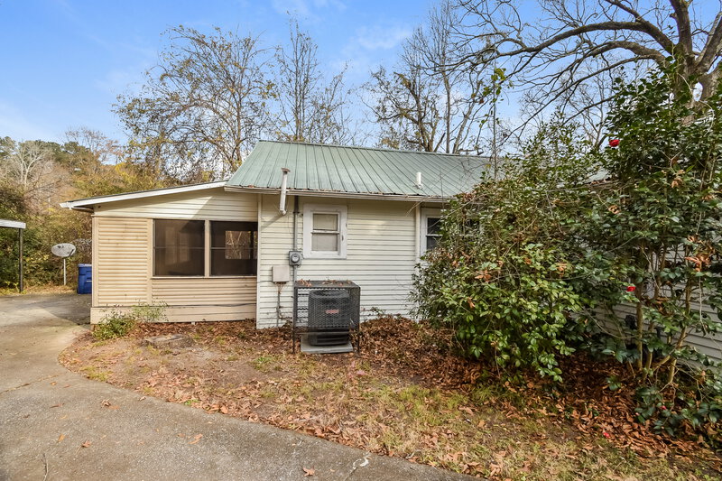 1,460/Mo, 3183 Peachtree Street Lithia Springs, GA 30122 Rear View