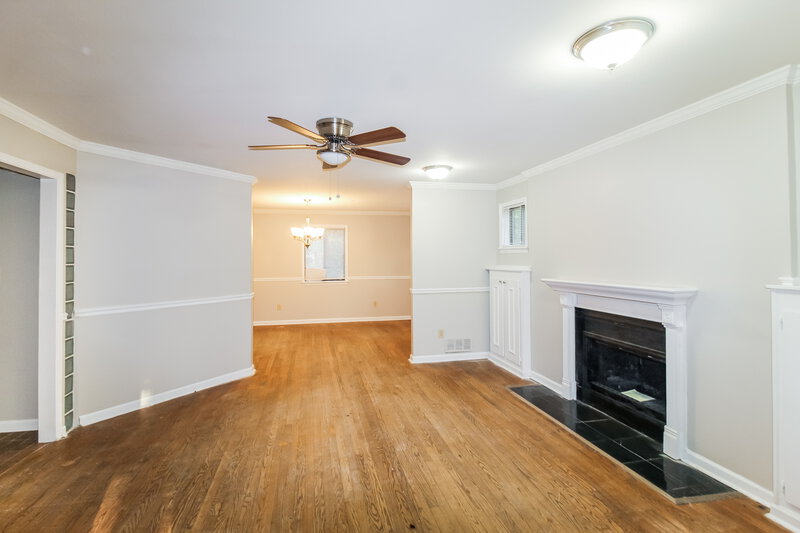 2,430/Mo, 5739 Hilton Ridge Road Lithonia, GA 30058 Living Room View