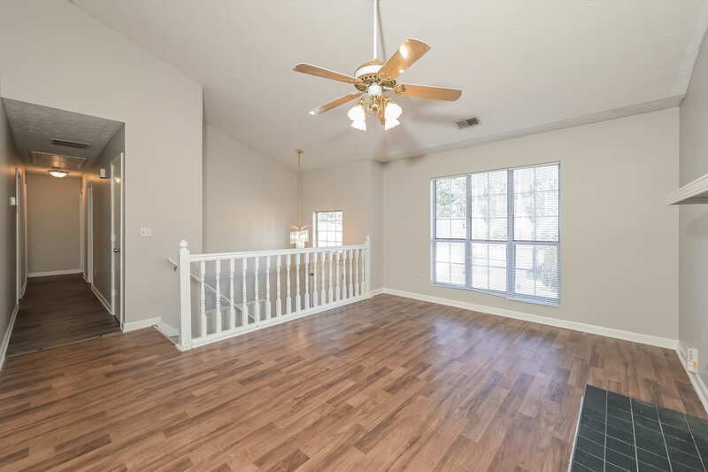 2,015/Mo, 2314 Hampton Drive Decatur, GA 30035 Living Room View 2