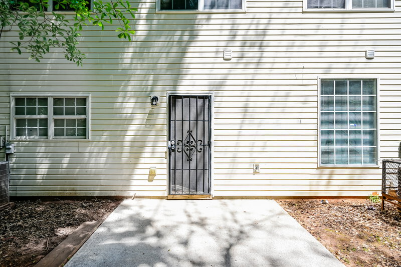 1,600/Mo, 2361 Brianna Drive Hampton, GA 30228 Rear View