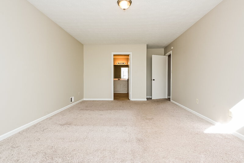 1,890/Mo, 1357 DIPLOMAT Dr Riverdale, GA 30296 Main Bedroom View 2