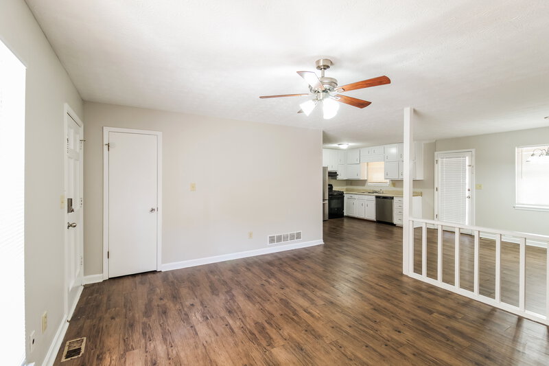 1,640/Mo, 581 Mary Erna Dr Fairburn, GA 30213 Misc View 2