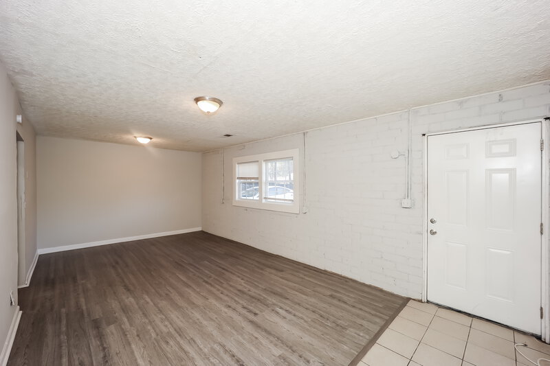 0/Mo, 2924 SPRINGSIDE PL Atlanta, GA 30354 Dining Room View