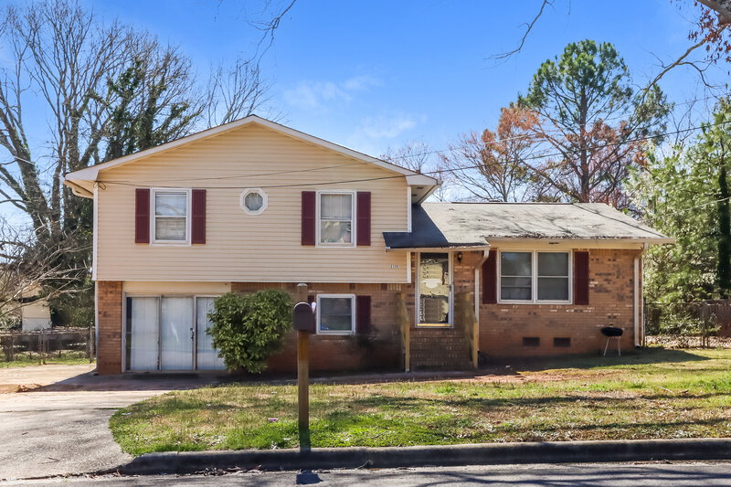 2,060/Mo, 2134 Rochelle Way College Park, GA 30349 External View