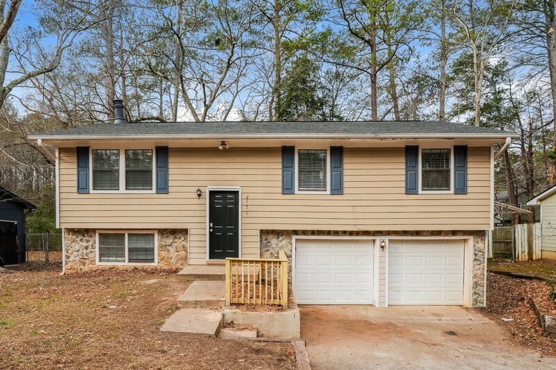 1,755/Mo, 2171 CHEROKEE VALLEY CIR Lithonia, GA 30058 External View