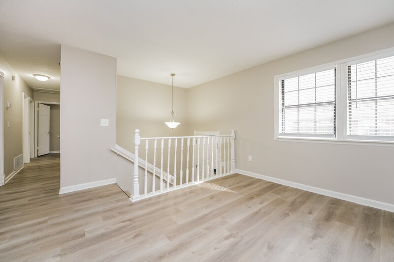 1,755/Mo, 2171 CHEROKEE VALLEY CIR Lithonia, GA 30058 Living Room View 2