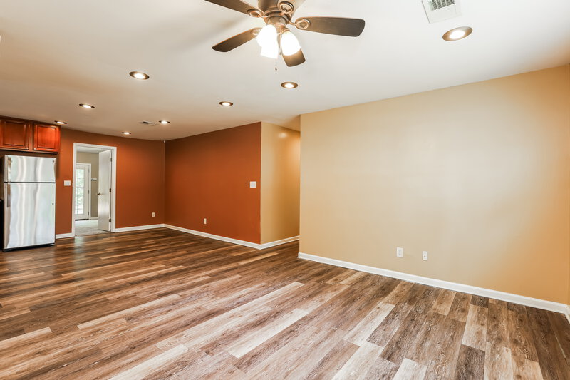 2,100/Mo, 2410 Ozark Trail SW Atlanta, GA 30331 Misc View 3