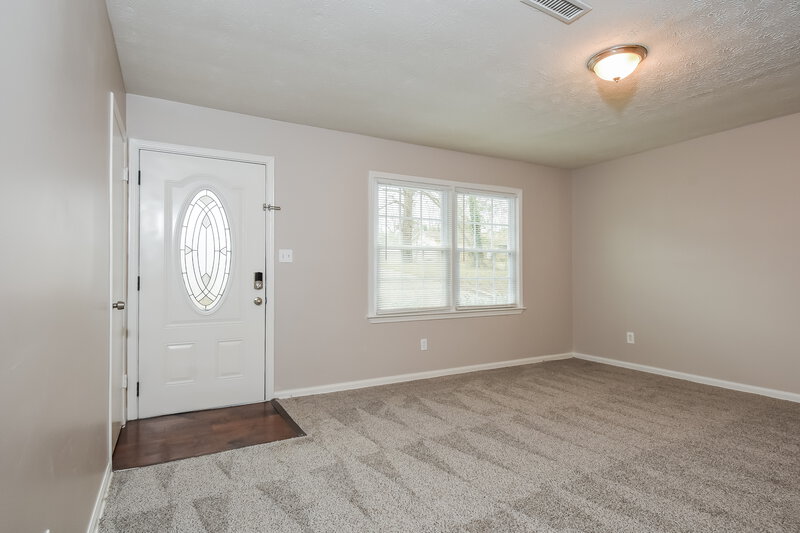 1,600/Mo, 131 Ann Trail Powder Springs, GA 30127 Living Room View