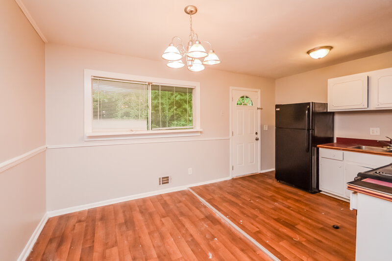 1,775/Mo, 1515 Malibu Court Decatur, GA 30035 Dining Room View