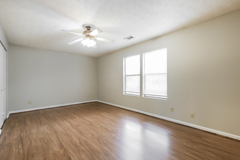 1,685/Mo, 4514 Old Lake Drive Decatur, GA 30034 Main Bedroom View