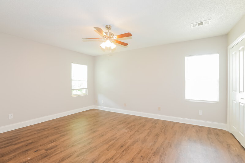 2,440/Mo, 6262 Creekford Lane Lithonia, GA 30058 Main Bedroom View 2