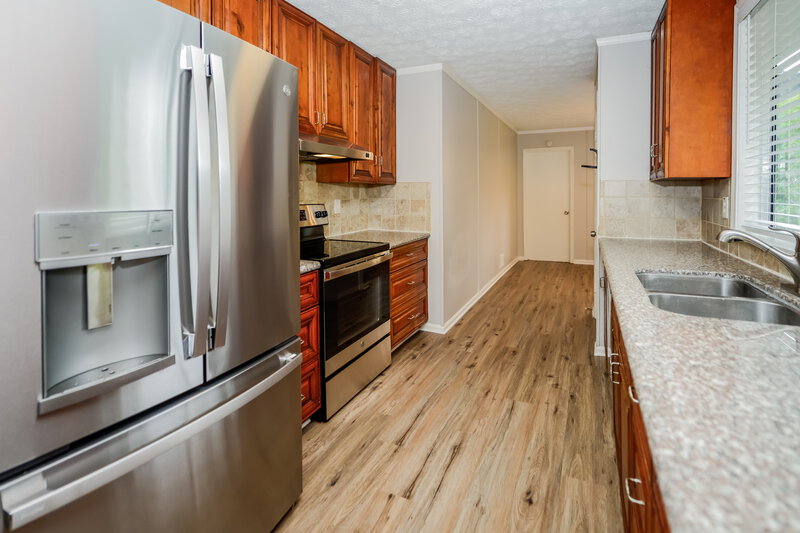 3,340/Mo, 1847 Litchfield Road Snellville, GA 30078 Kitchen View