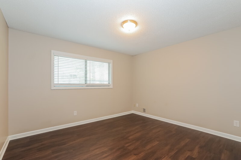 0/Mo, 581 Rock Shadow Court Stone Mountain, GA 30087 Bedroom View 2