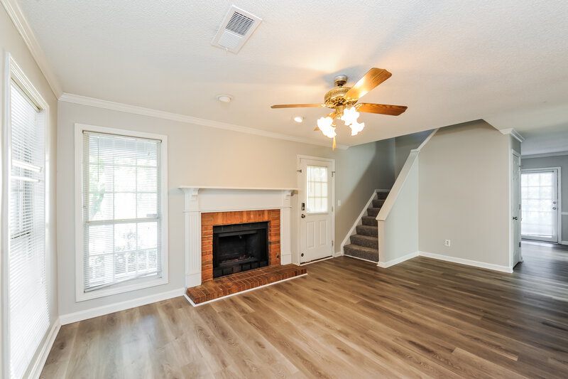 2,260/Mo, 835 Mountain View Drive Stone Mountain, GA 30083 Misc View 3