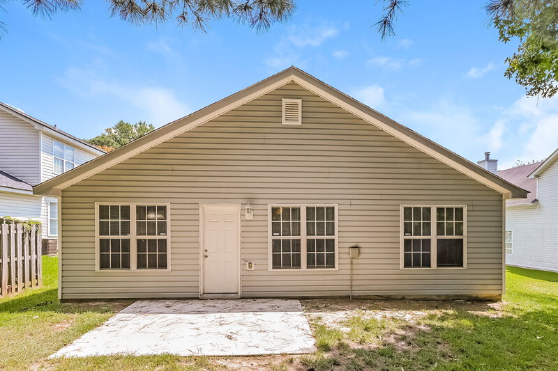 1,730/Mo, 3657 Oakland Spring Court Snellville, GA 30039 Rear View