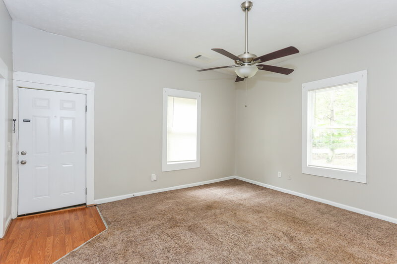 1,450/Mo, 6129 Sorrell Street Covington, GA 30014 Living Room View 4