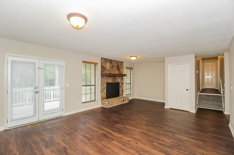 1,930/Mo, 3240 Beaver Drive Douglasville, GA 30135 Misc View 3