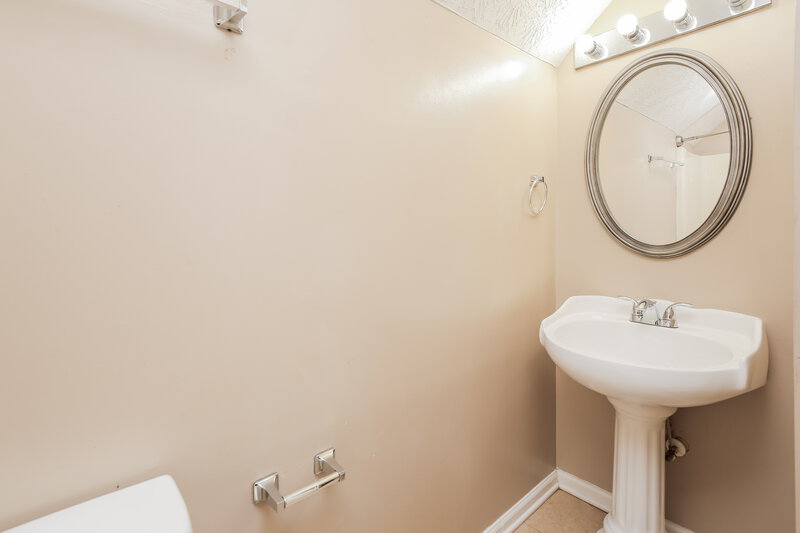 2,355/Mo, 710 Maggie Mae Lane Lawrenceville, GA 30045 Bathroom View