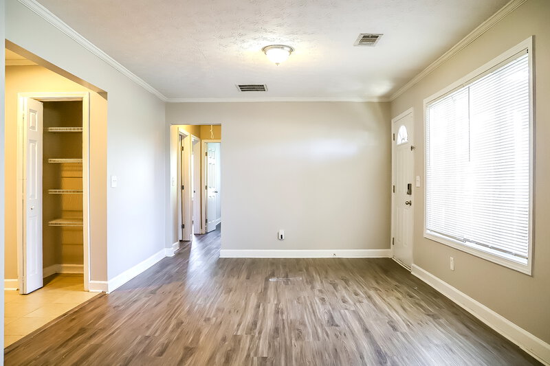 1,600/Mo, 302 Wren Circle Austell, GA 30168 Dining Room View